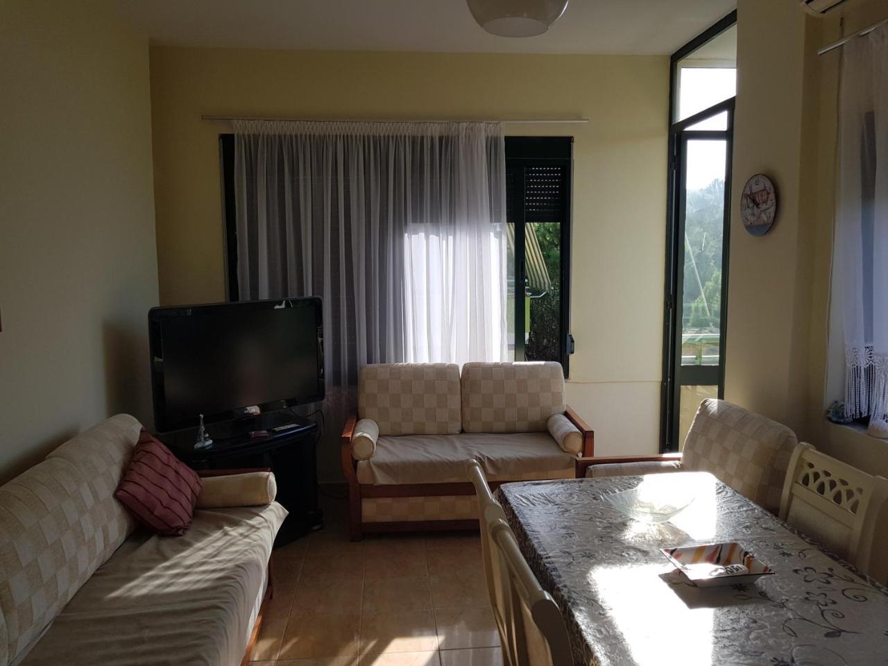 Holiday Family Apartment 골렘 외부 사진